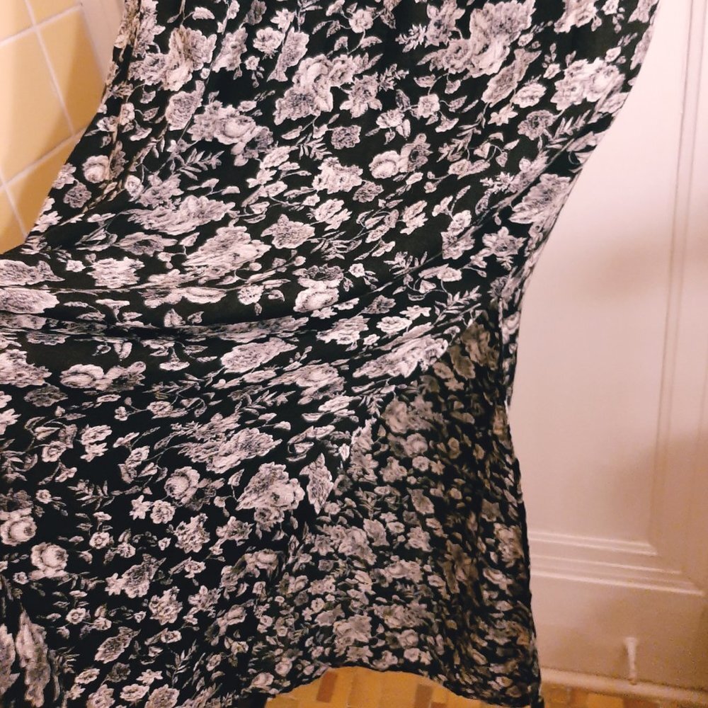 Lucky Brand Black Floral Casual Maxi Dress - Picture 5 of 6